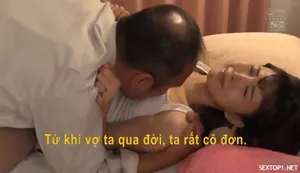 Con trai vừa đi công việc thì bố Người chồng đã đè vợ sắp cưới của con trai ra địt